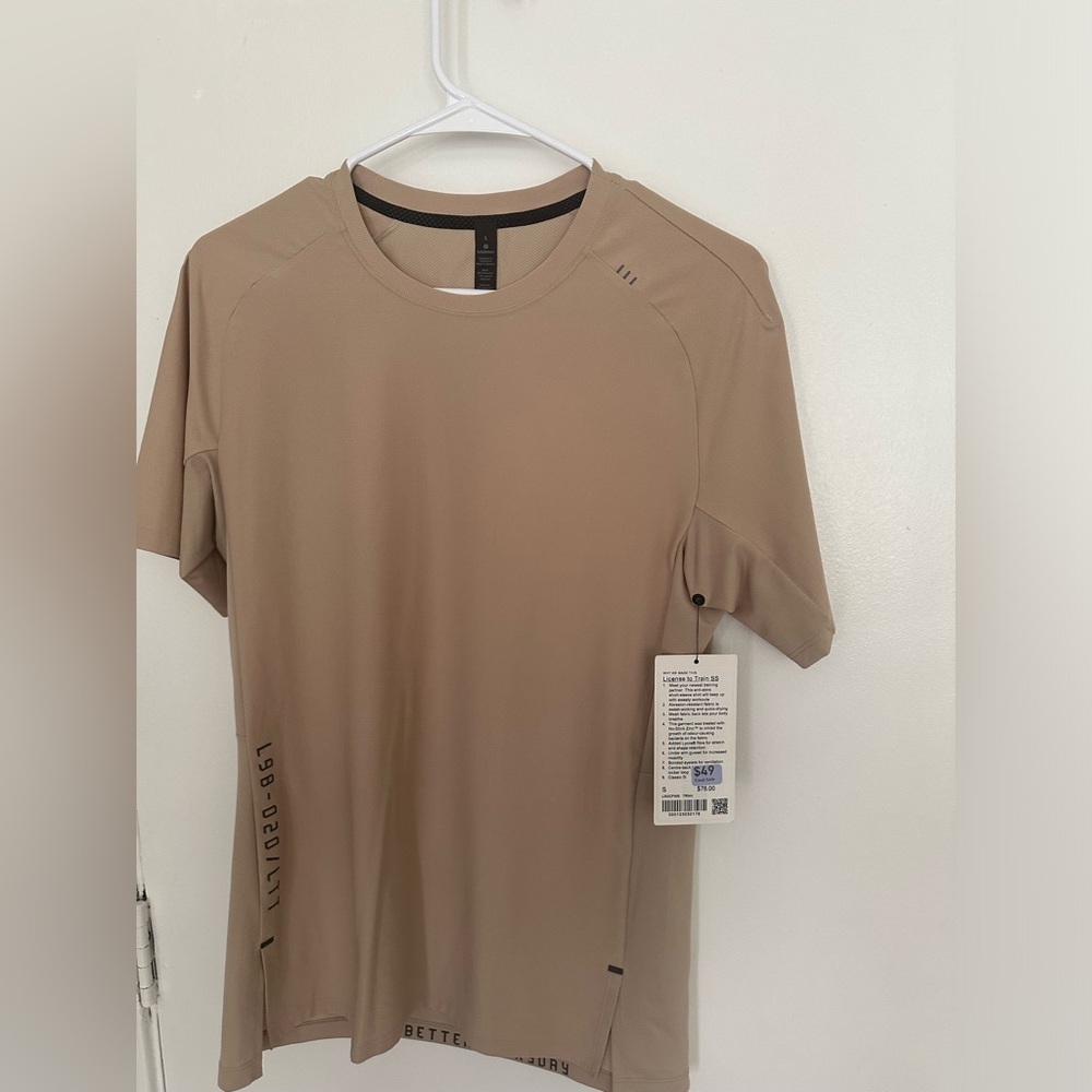 Men Lululemon Shirt